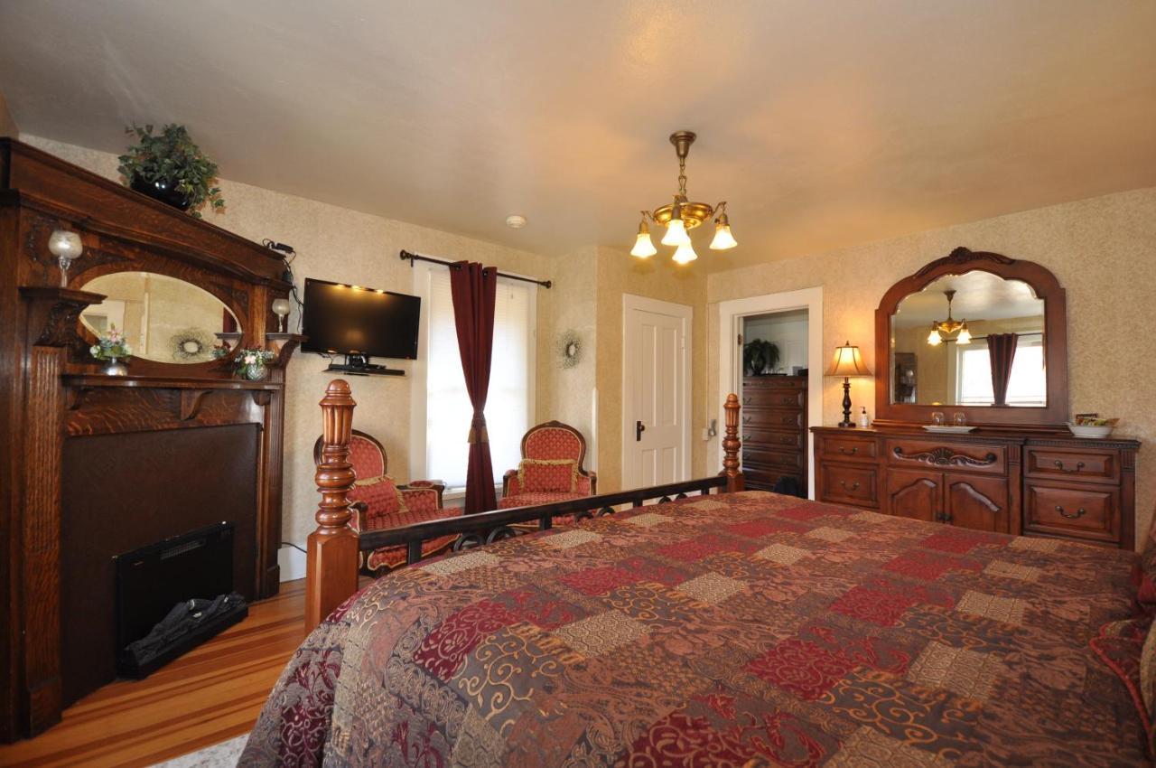مانيتو سبرينغز Avenue Hotel Bed And Breakfast المظهر الخارجي الصورة