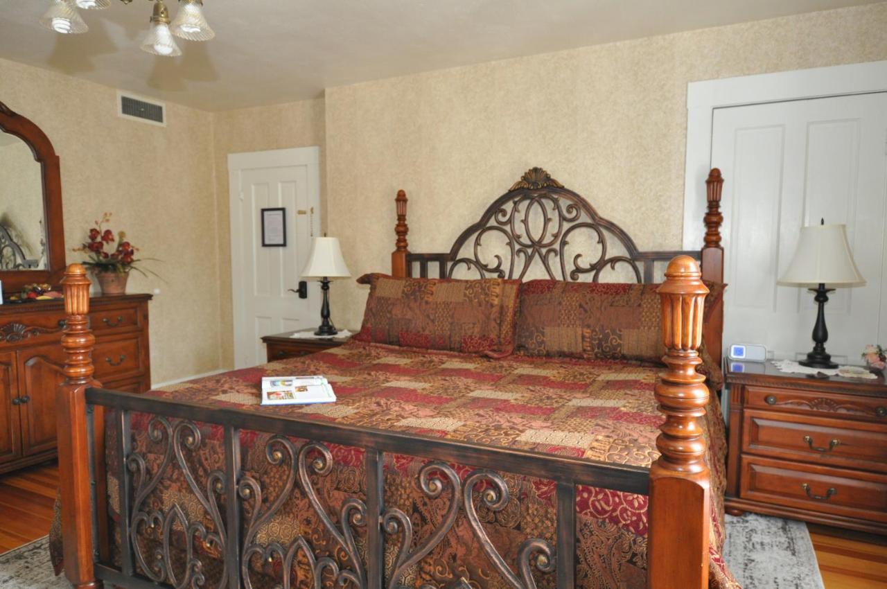 مانيتو سبرينغز Avenue Hotel Bed And Breakfast المظهر الخارجي الصورة